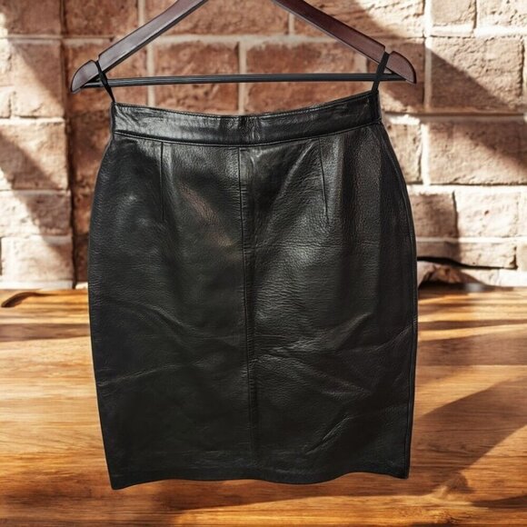 Beautiful Andrew Marc Leather Skirt Size 10 - Fully Lined - See Photos - Picture 1 of 12